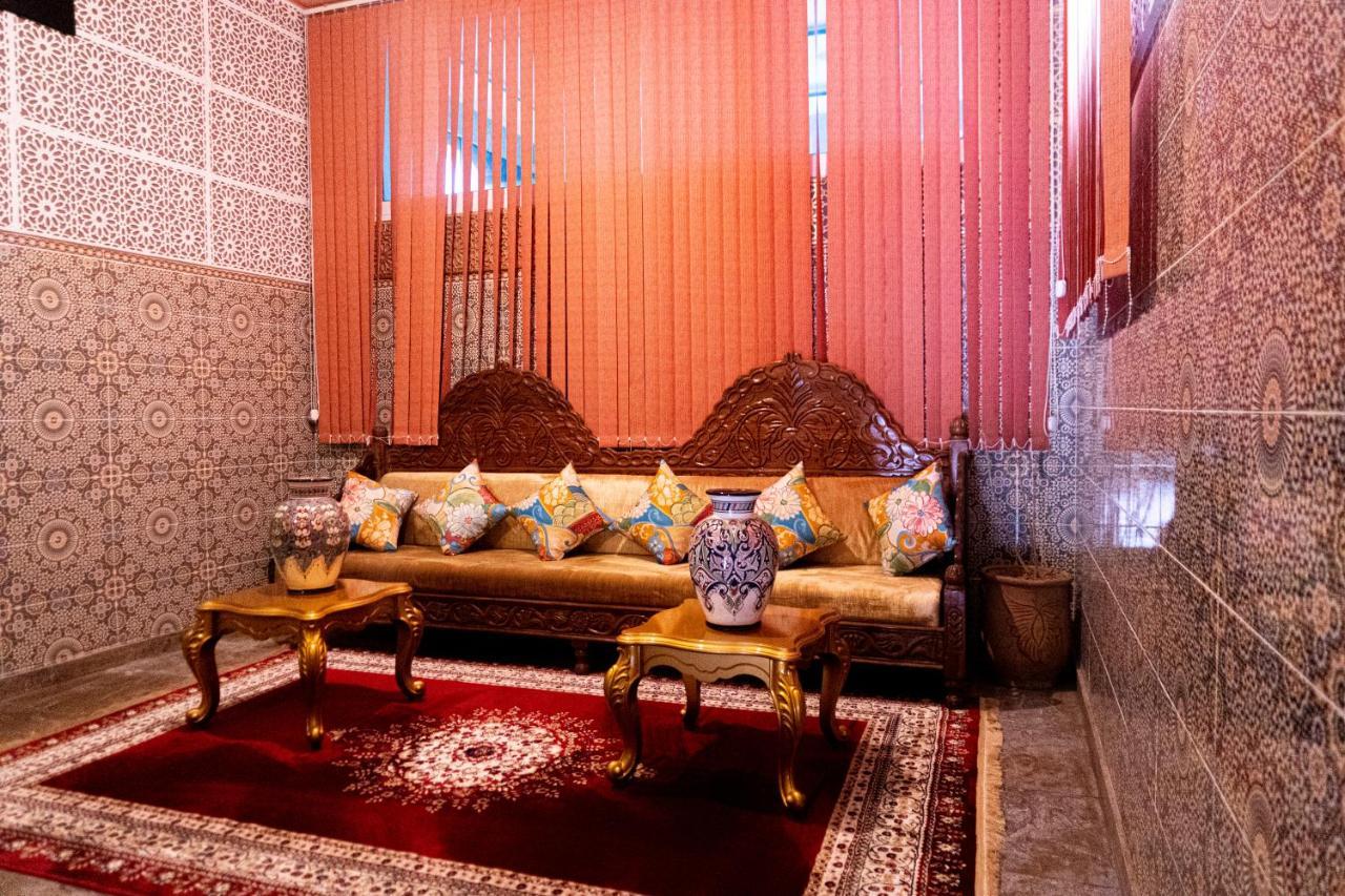 Hotel La Vallee Des Kasbahs Chez Ilyas Tinghir Esterno foto