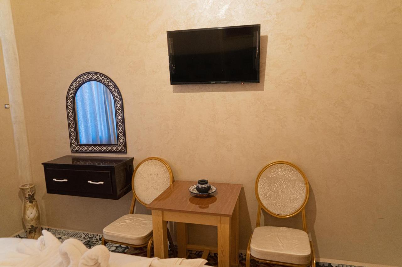Hotel La Vallee Des Kasbahs Chez Ilyas Tinghir Esterno foto