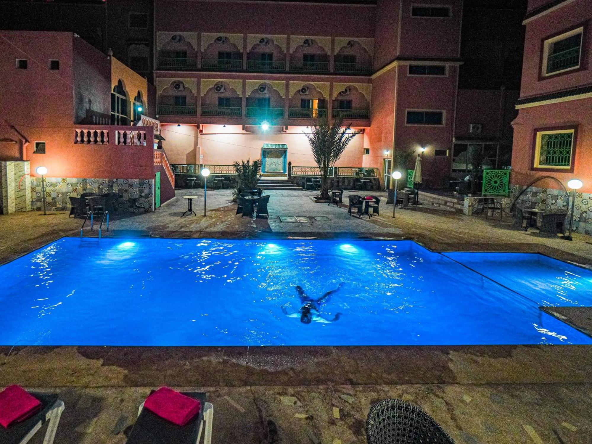 Hotel La Vallee Des Kasbahs Chez Ilyas Tinghir Esterno foto